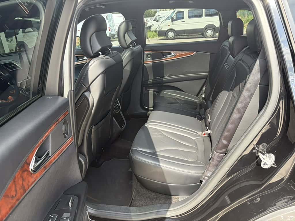 Lincoln MKX, 2018 16