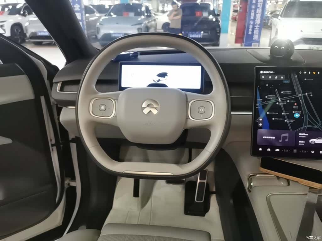 NIO ES8, 2023 11