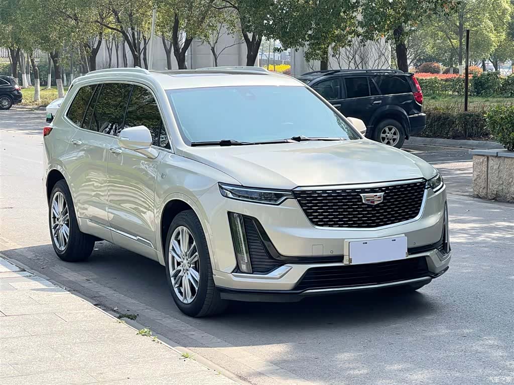 Cadillac XT6, 2021 4