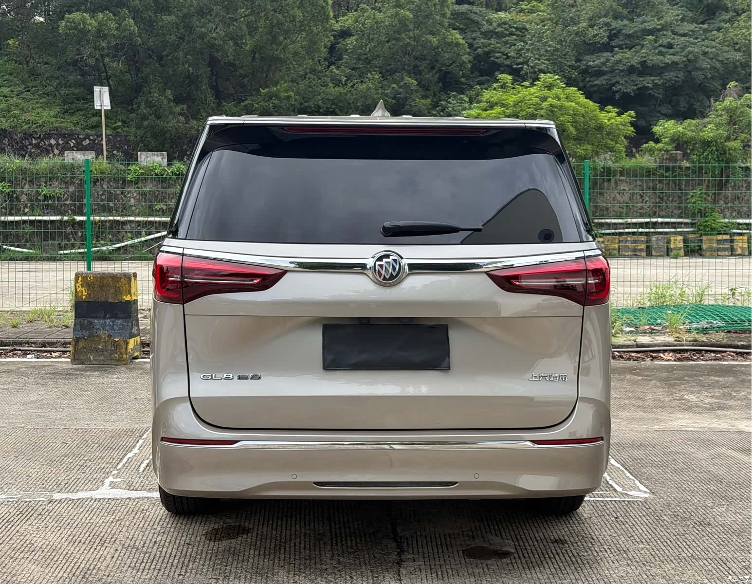 Buick GL8, 2024 35