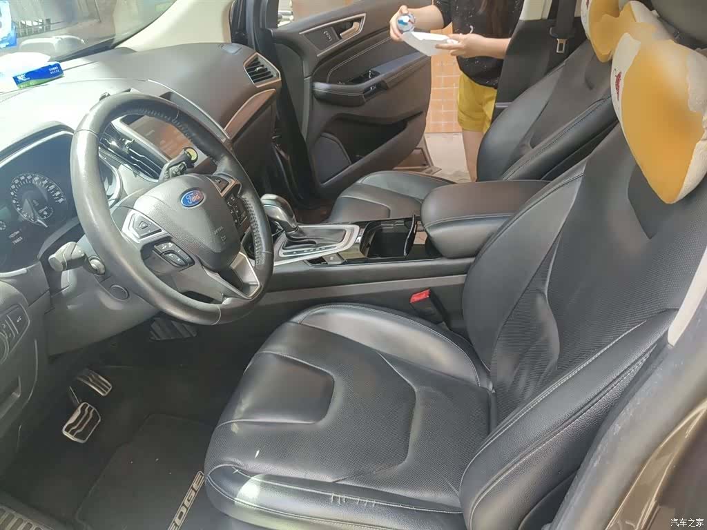 Ford Edge, 2015 16