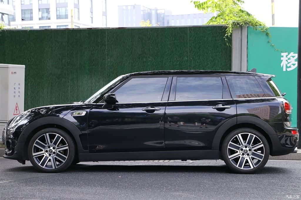 Mini Clubman, 2021 30
