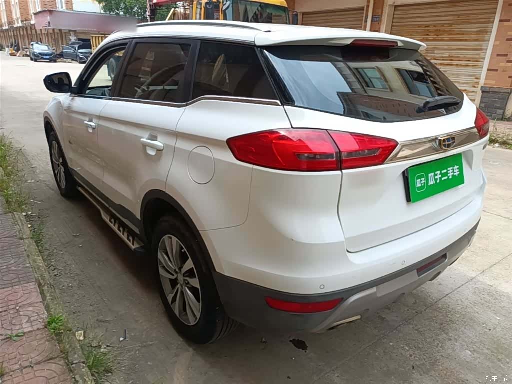 Geely Boyue, 2017 все фото