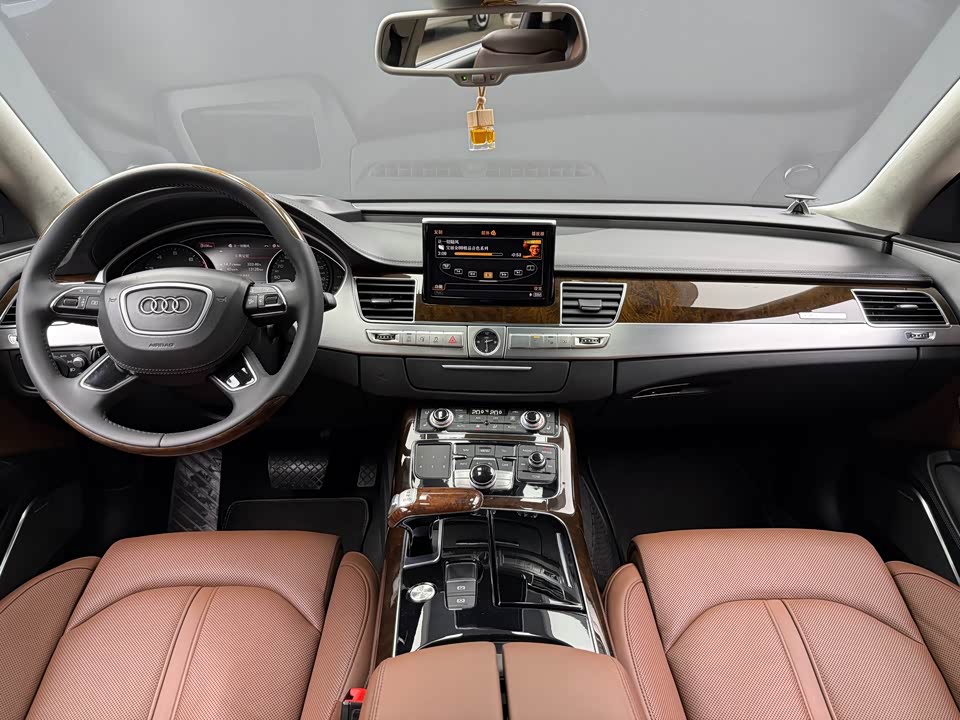 Audi A8 Audi A8