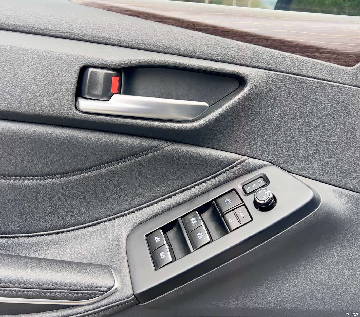 Toyota Avalon, 2023 13