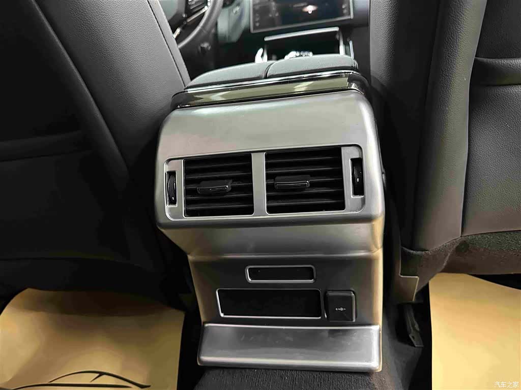 Land Rover Range Rover, 2024 14