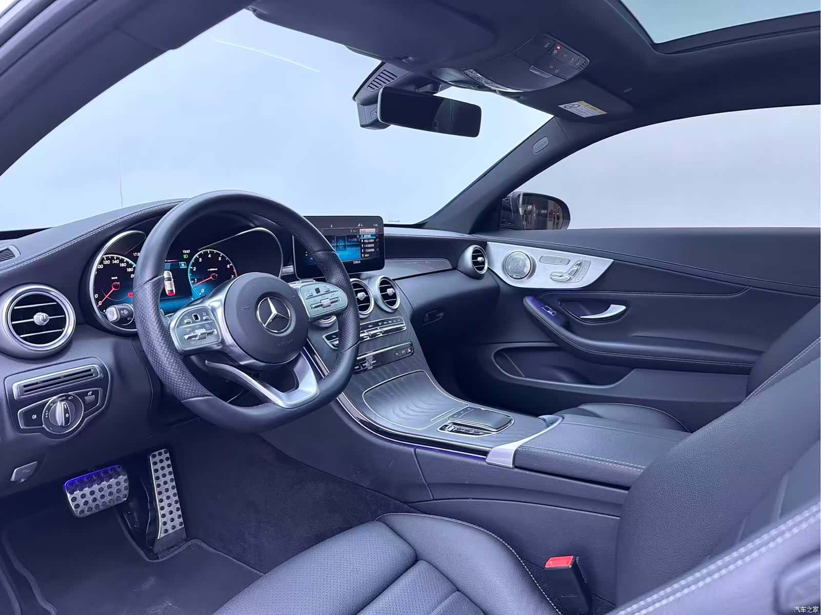 Mercedes-Benz C-Class, 2022 4