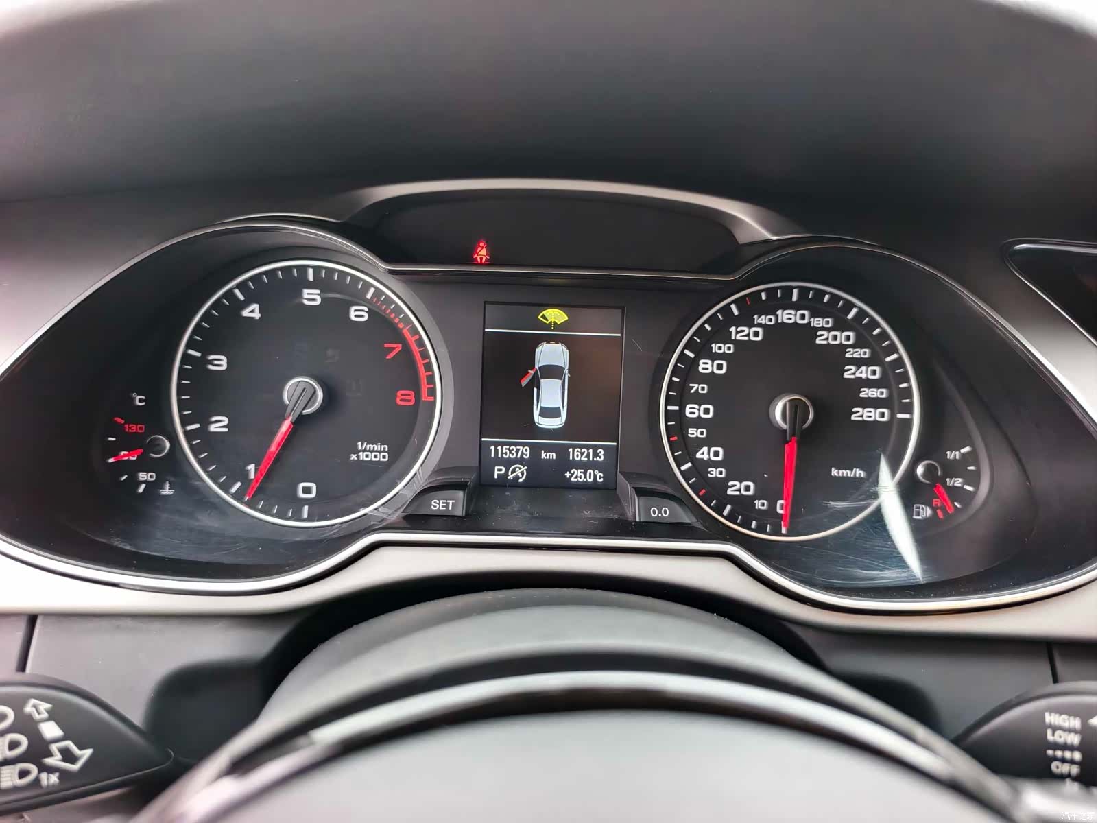 Audi A4L, 2014 все фото
