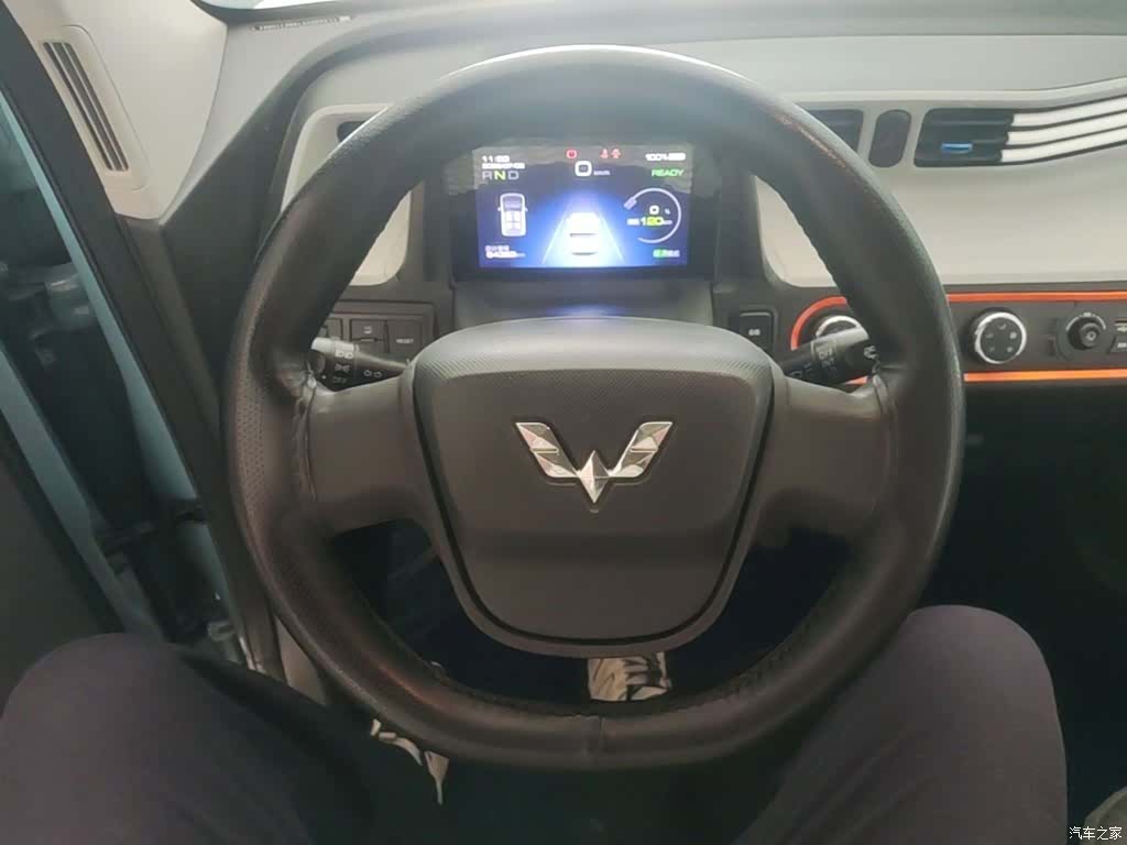 Wuling MINIEV, 2022 11