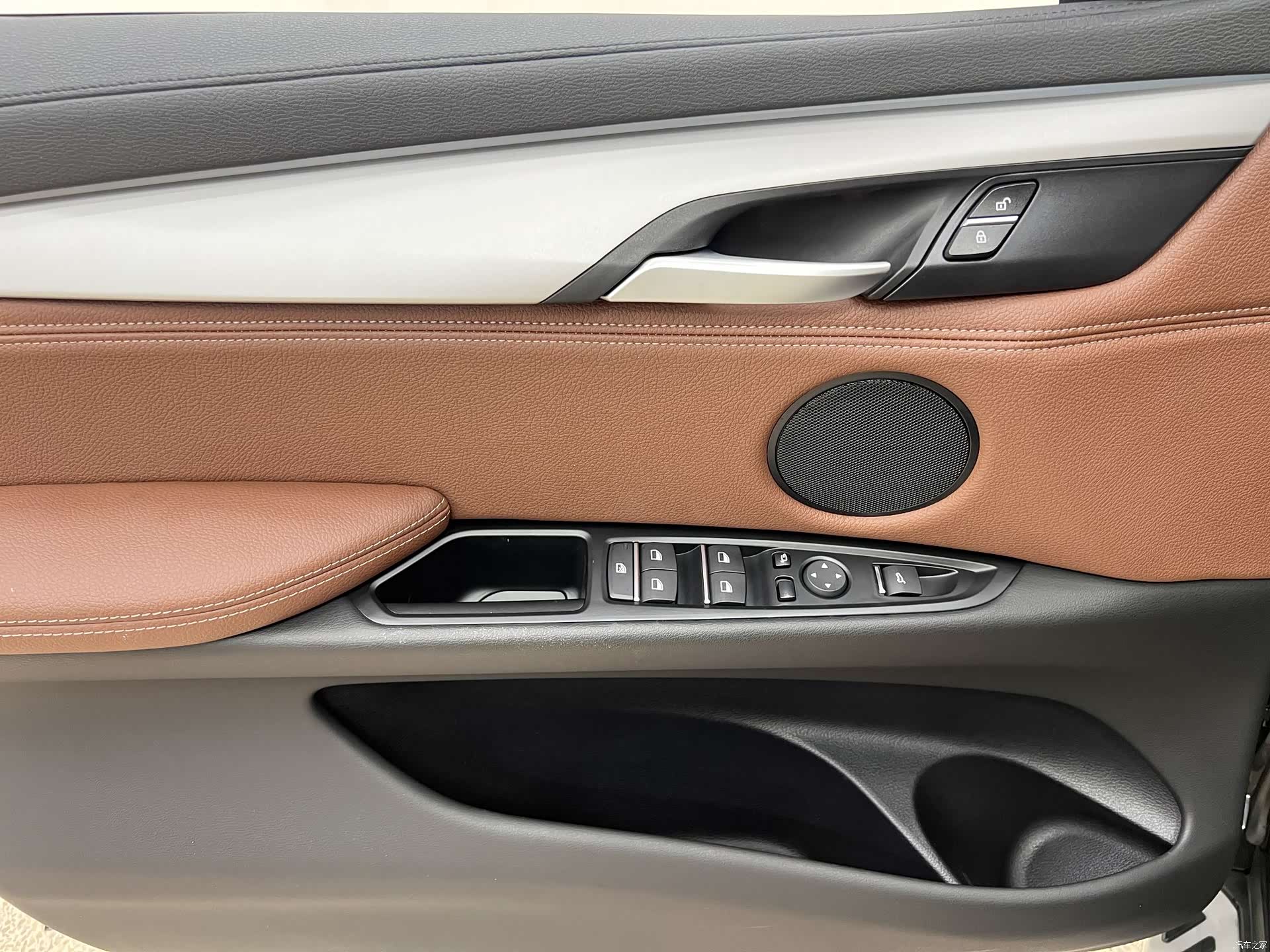 BMW X6, 2019 12