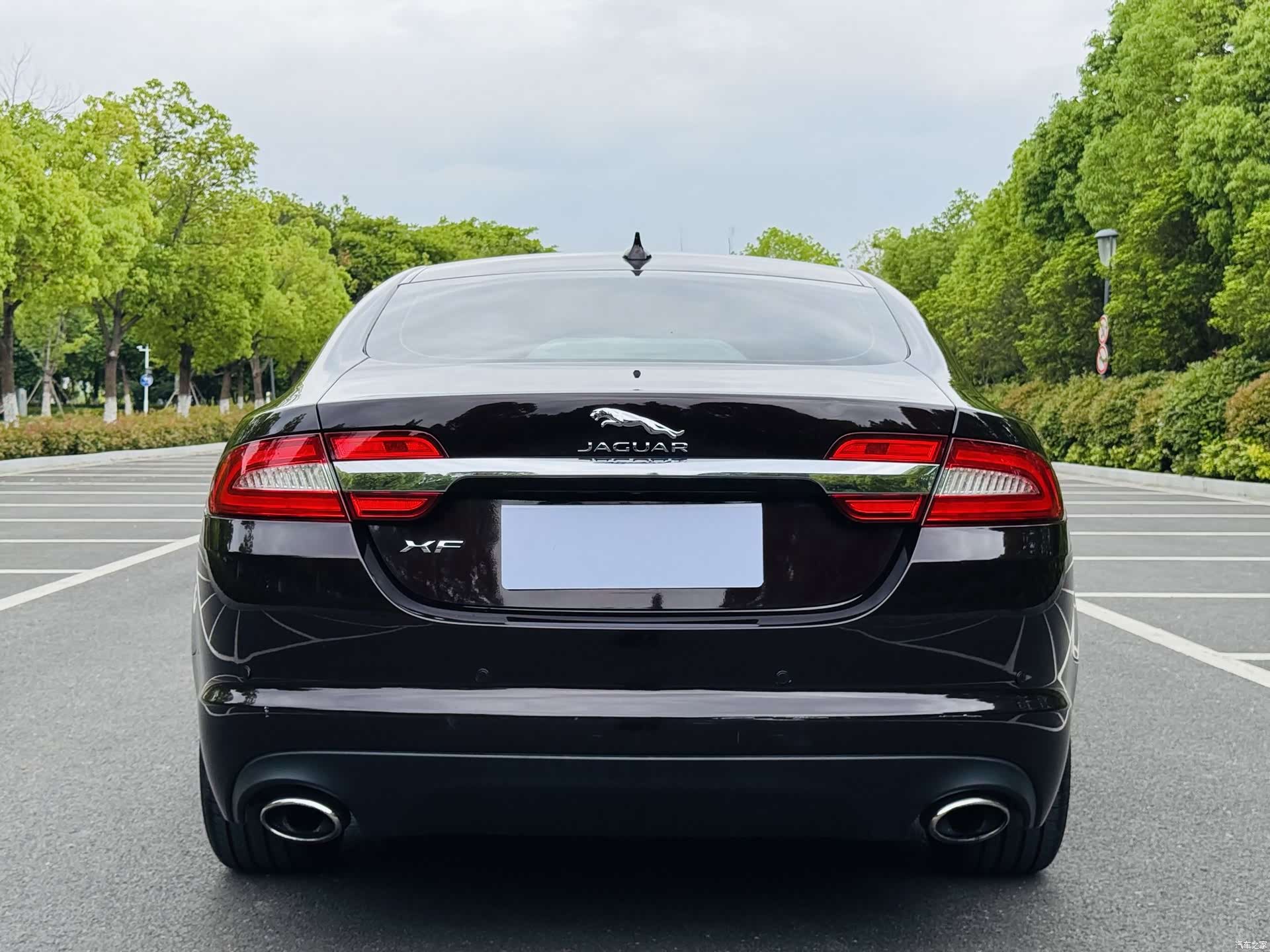 Jaguar XF, 2013 все фото