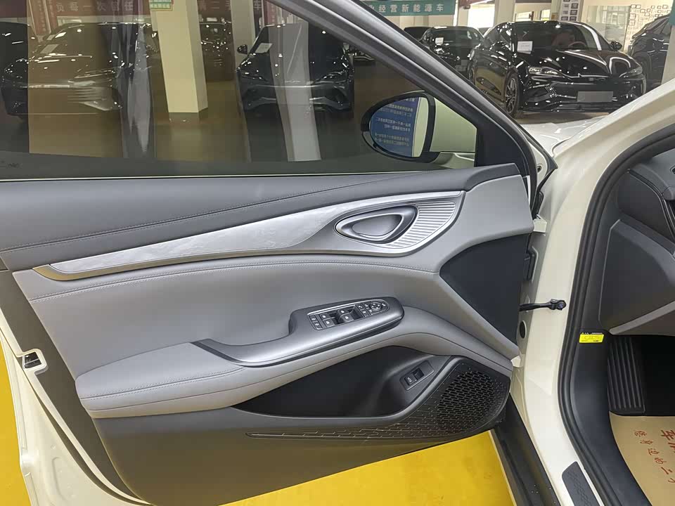BYD seal