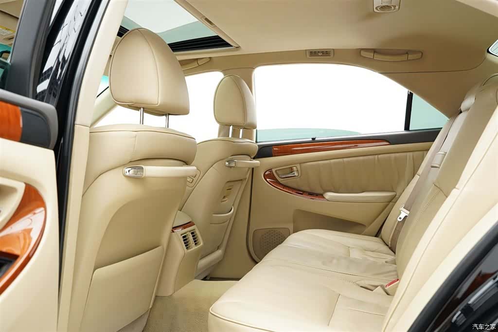 Toyota Crown, 2007 12