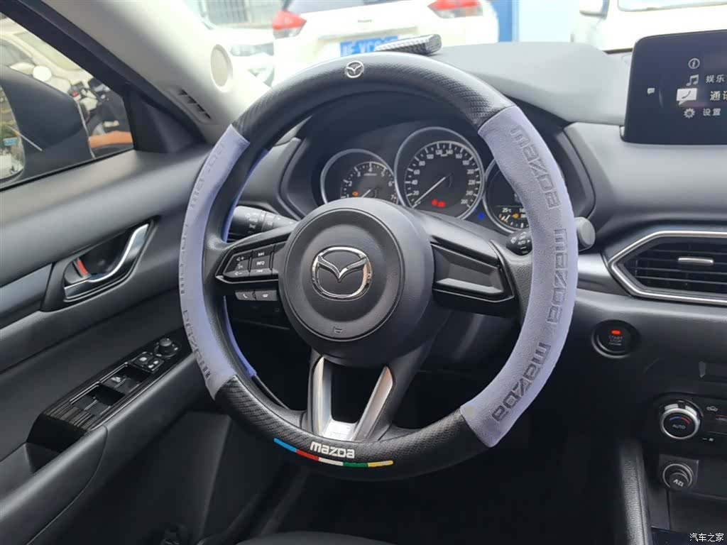 Mazda CX-5, 2024 11