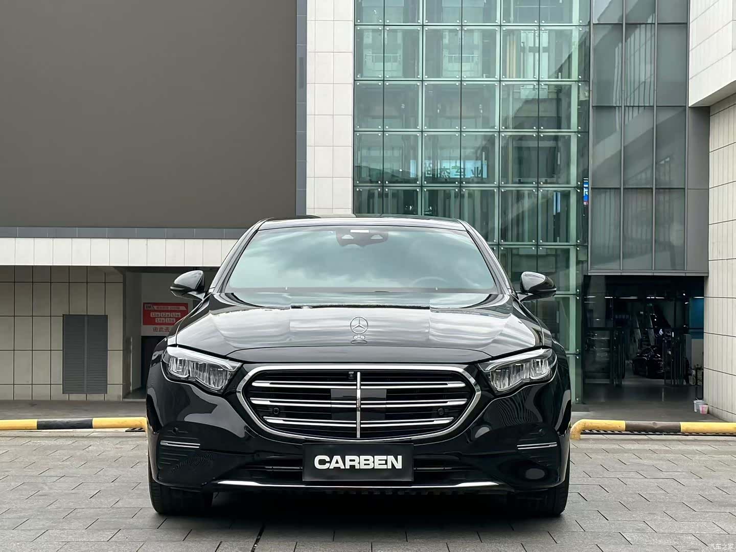 Mercedes-Benz E-Class, 2024 2