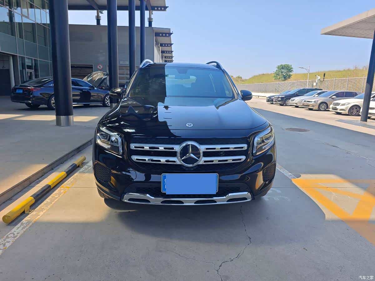 Mercedes-Benz GLB, 2023 2