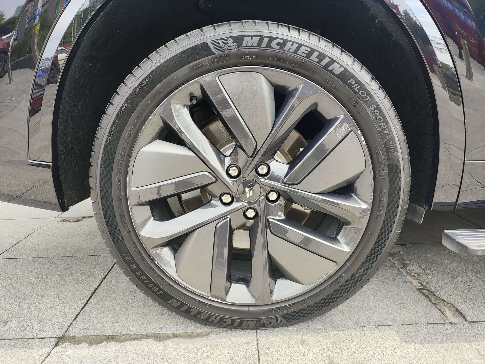 Li Auto L9, 2024 11