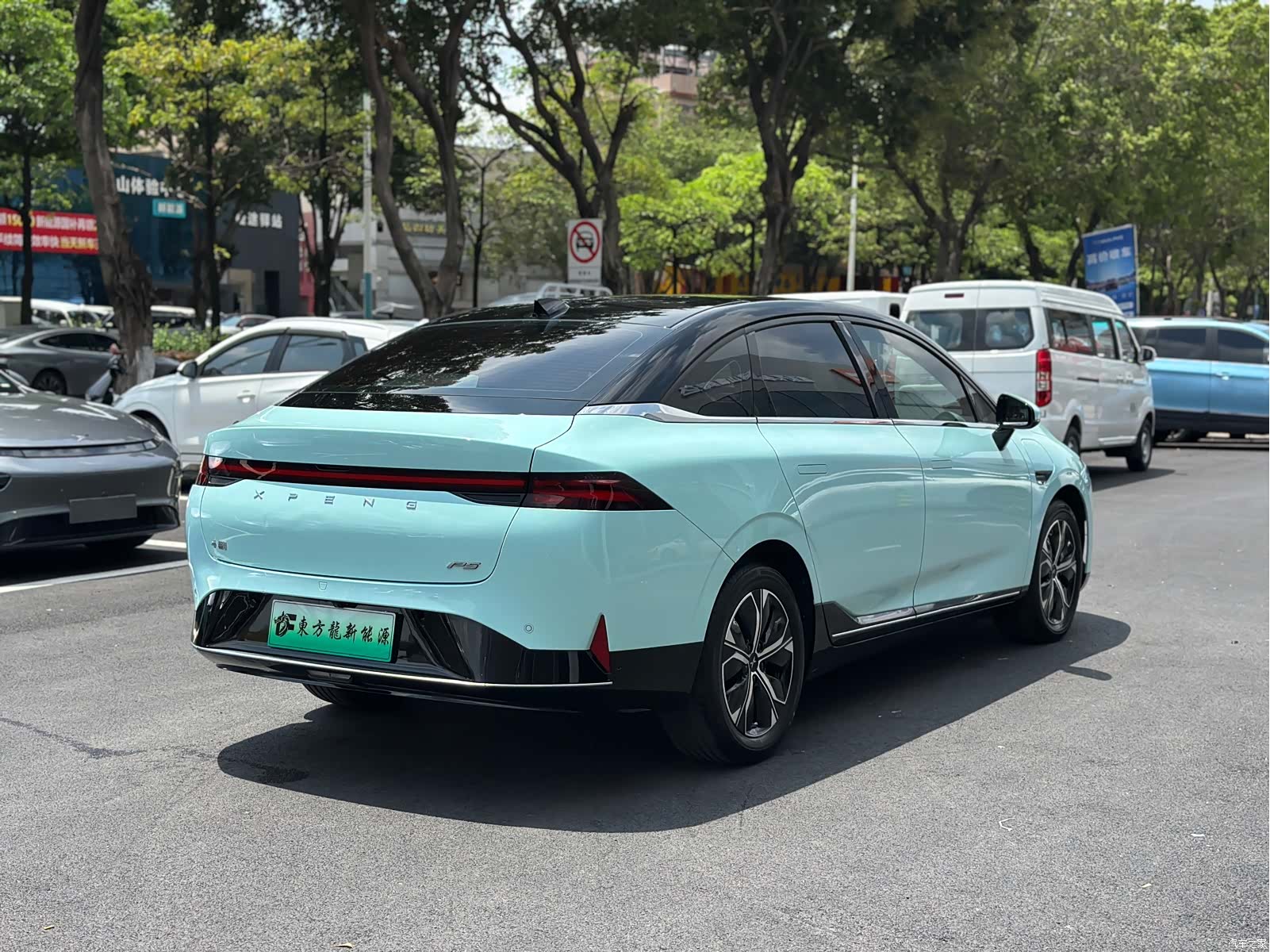 Xpeng P5, 2022 14