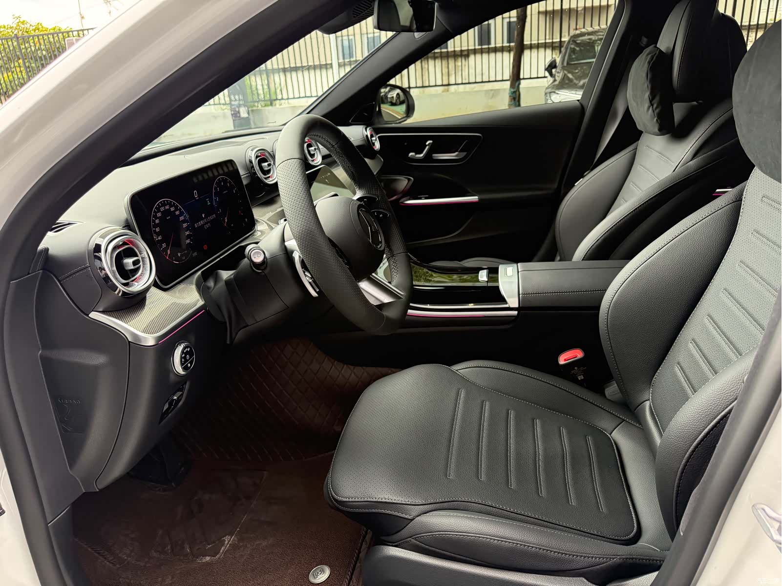 Mercedes-Benz C-Class, 2026 6
