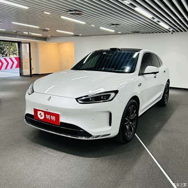 AITO M5, 2025 1