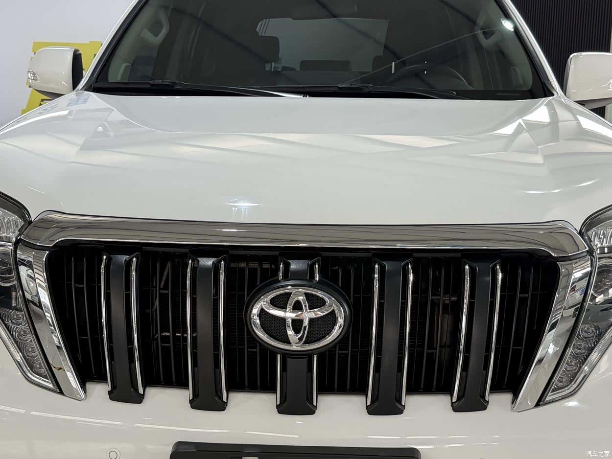 Toyota Prado, 2016 17