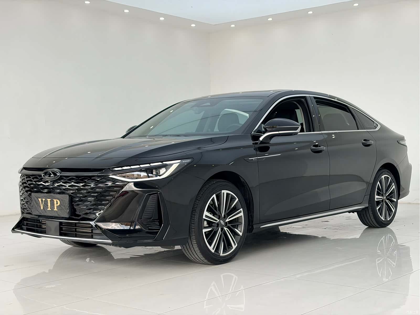 Chery Arrizo 8, 2024 1