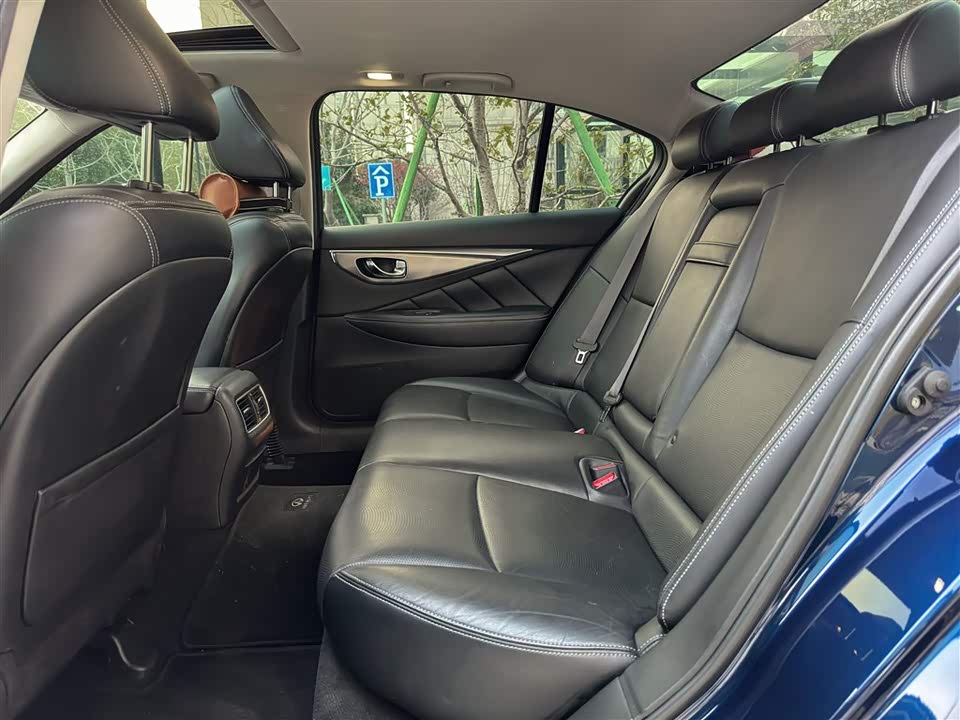 Infiniti Q50L Infiniti Q50L