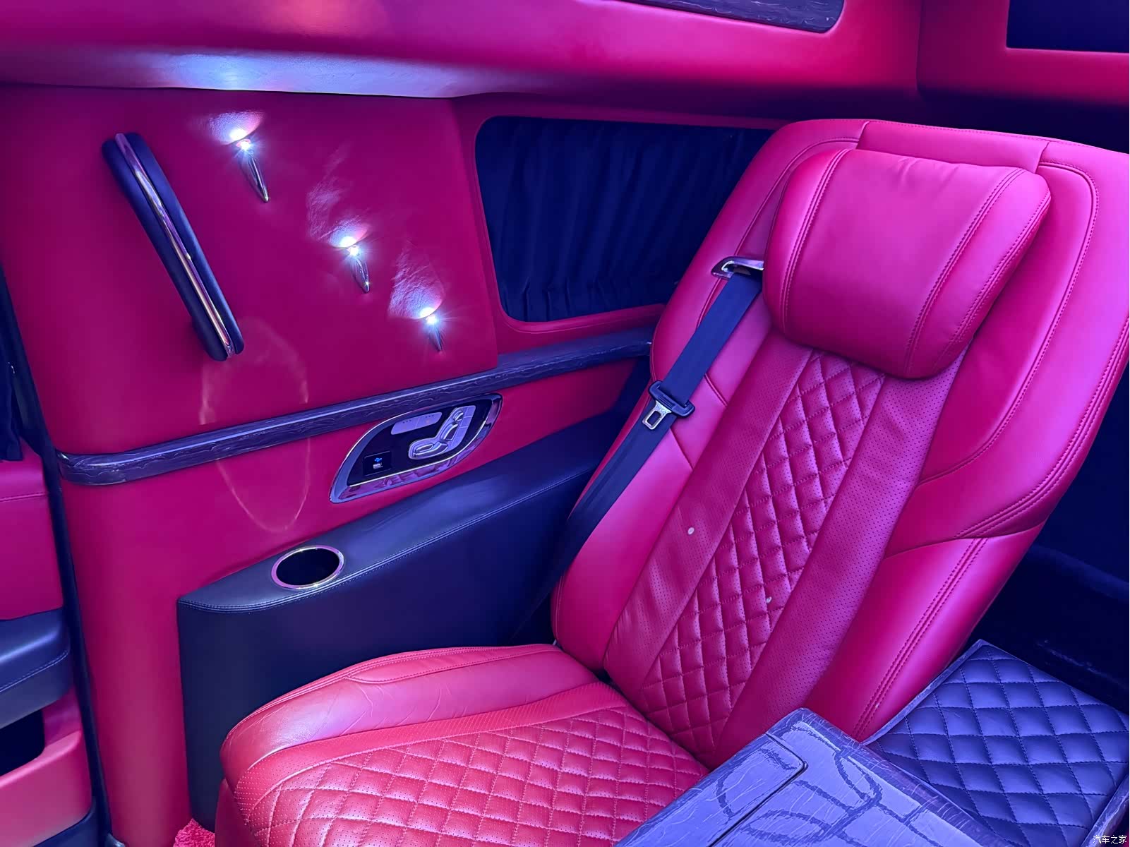 Cadillac Escalade, 2018 37