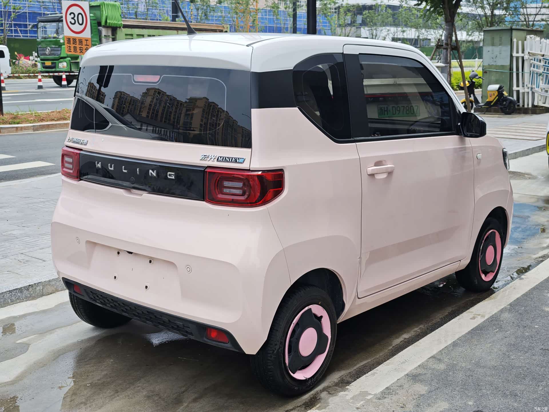 Wuling MINIEV, 2022 4