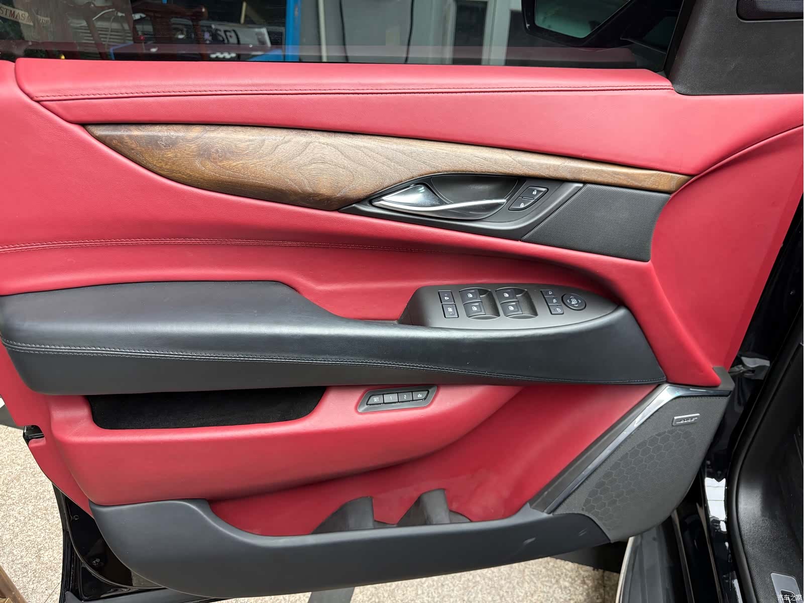 Cadillac Escalade, 2018 11