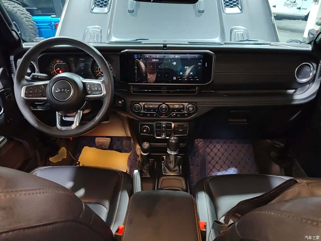 Jeep Wrangler, 2024 10