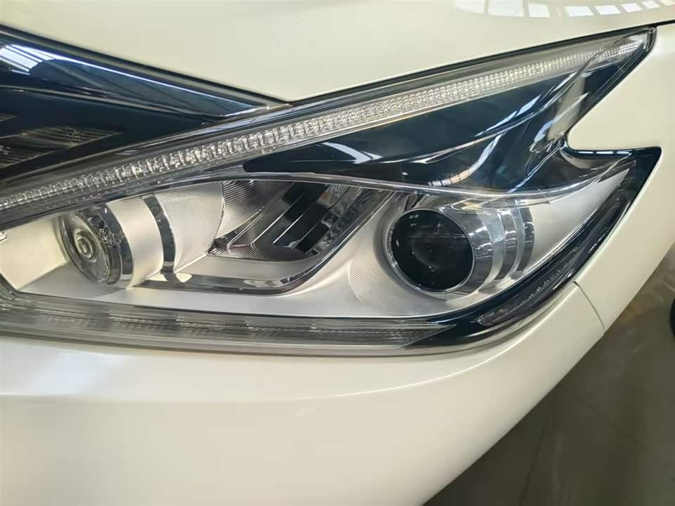 Nissan Loulan Nissan Loulan