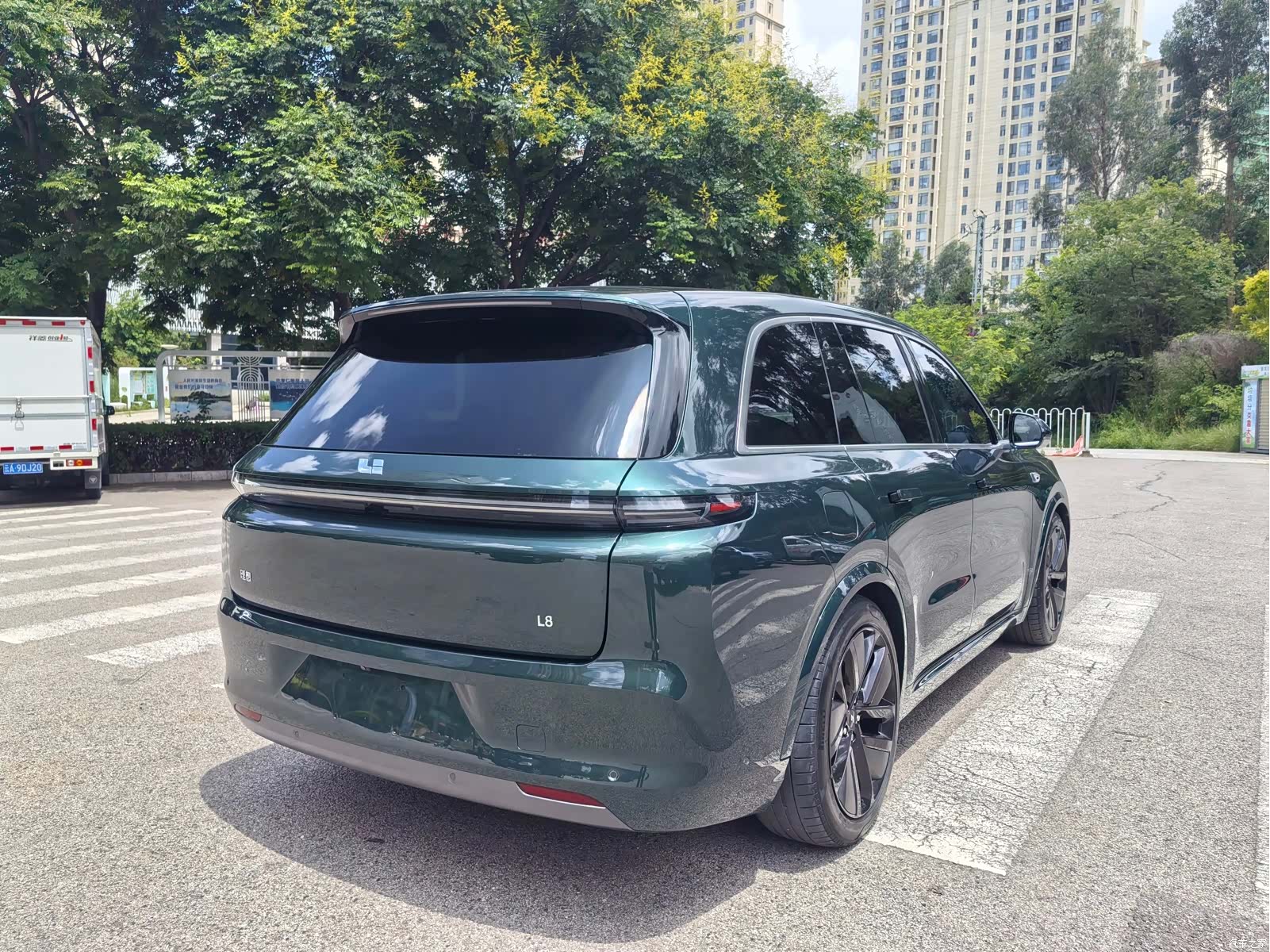 Li Auto L8, 2023 9