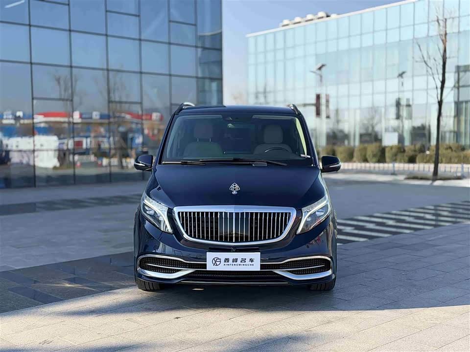 Mercedes-Benz V-class