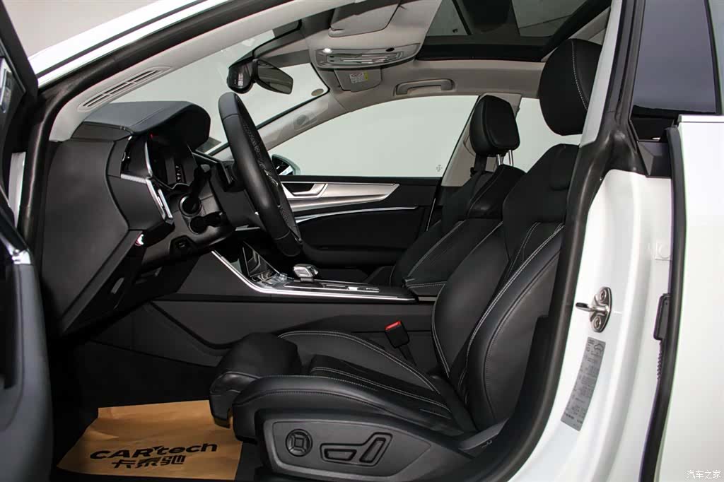 Audi A7, 2025 13