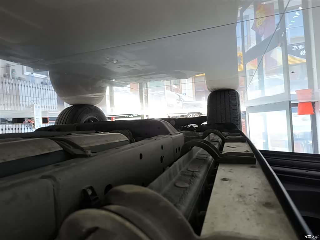 Tank 300, 2021 22