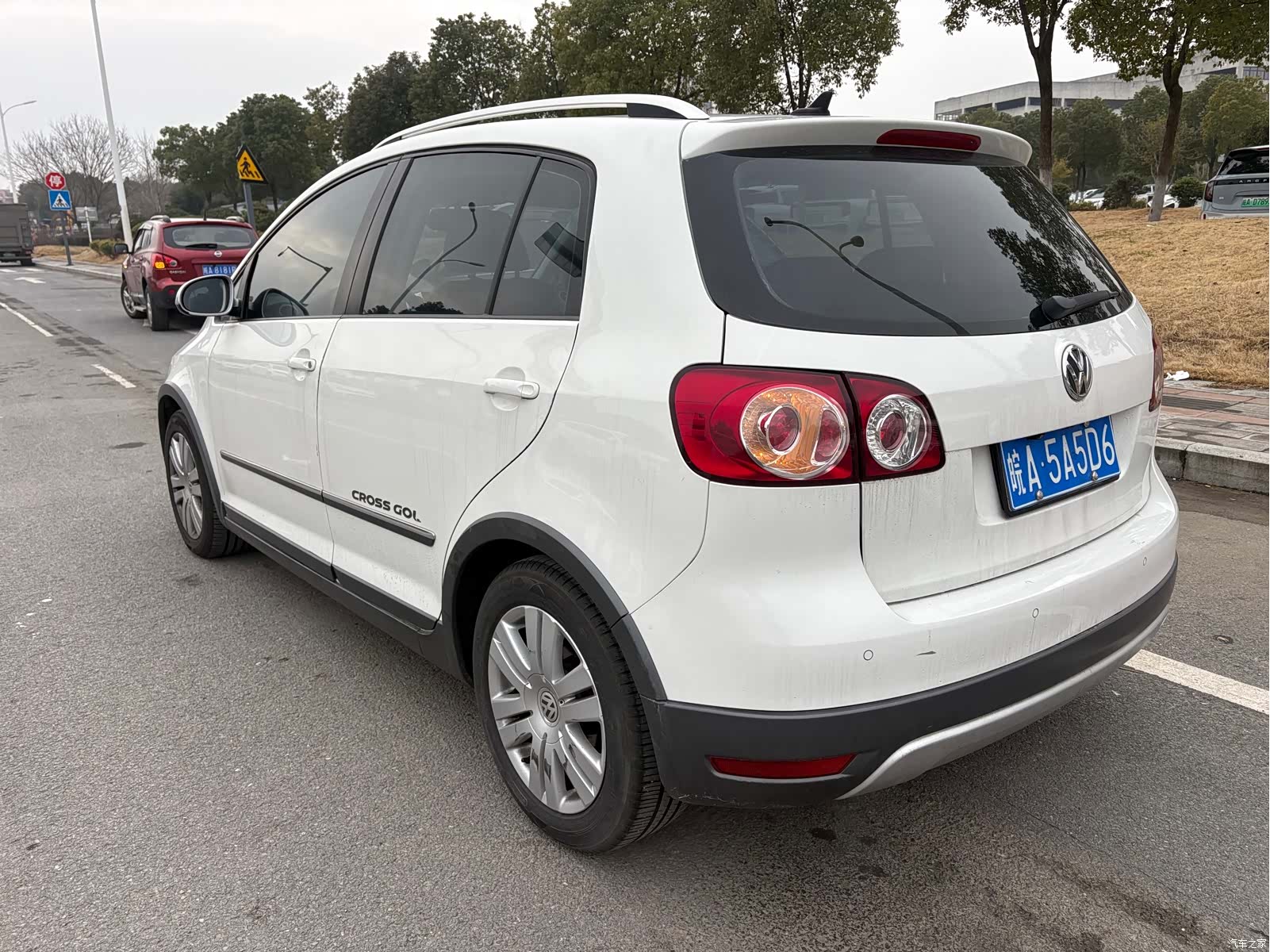 Volkswagen Golf, 2012 все фото