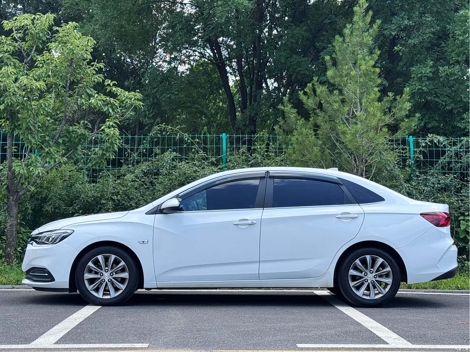 Chevrolet 320, 2021 4