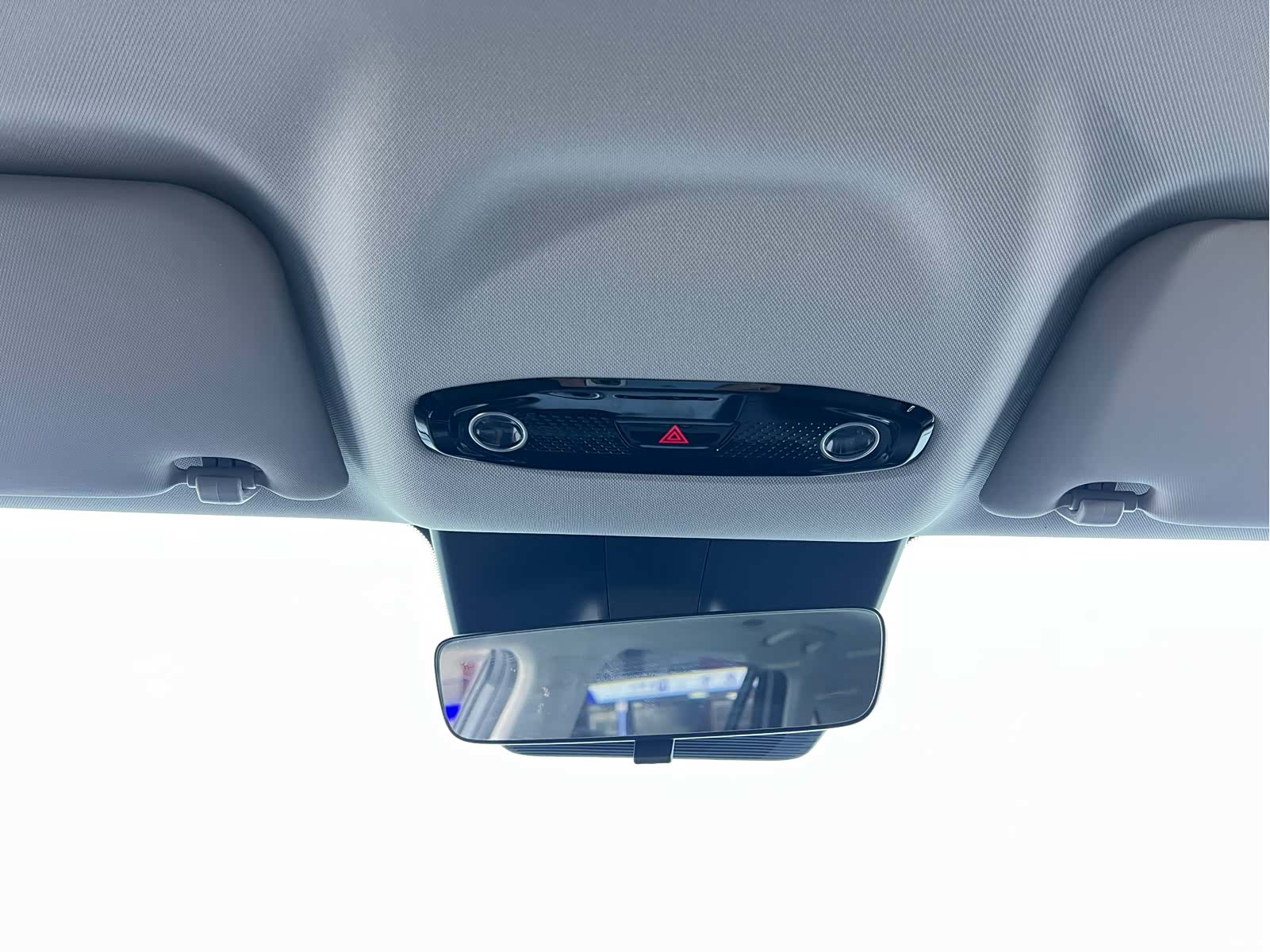 Geely Galaxy E5, 2025 16