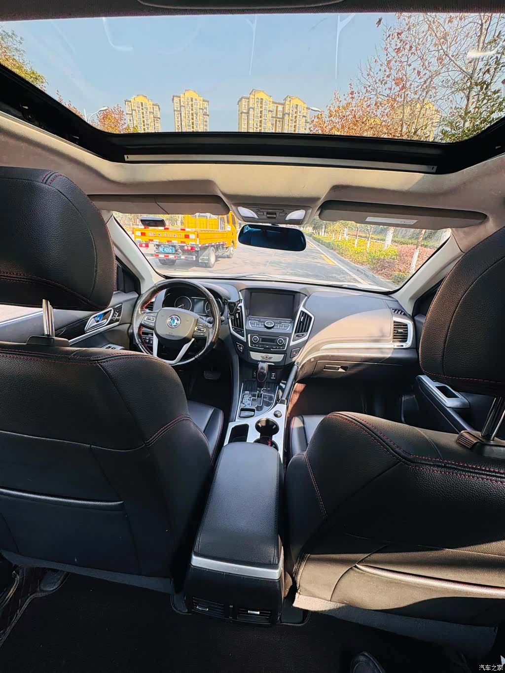 DongFeng AX7, 2016 9