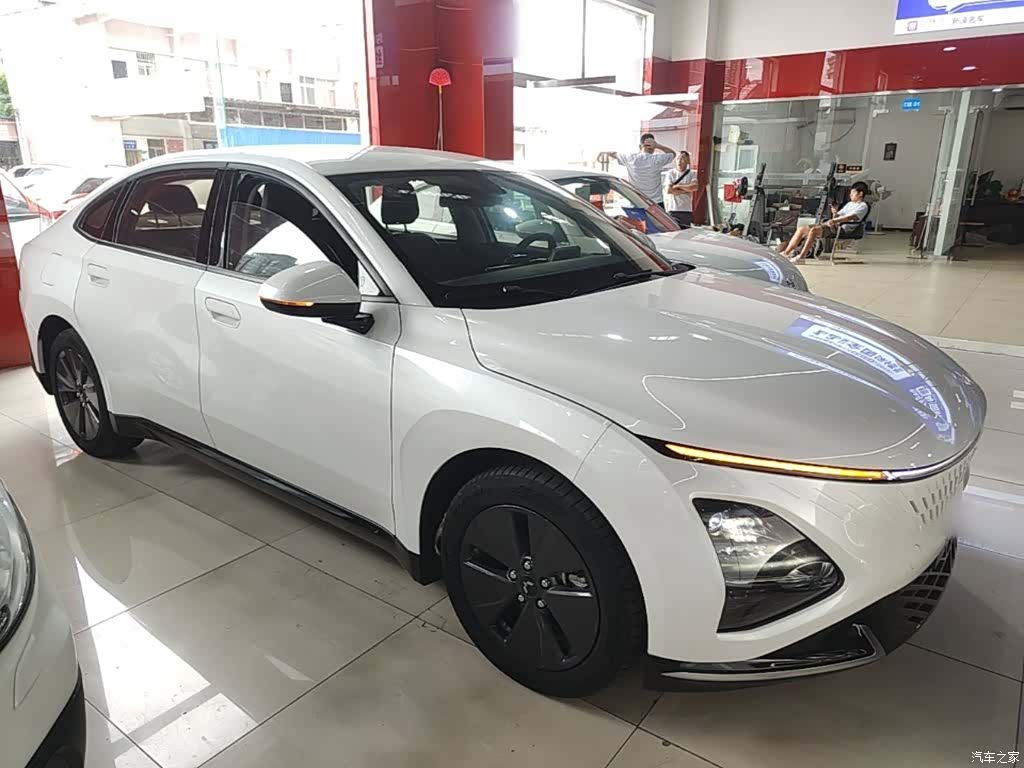 Wuling Starlight, 2024 4