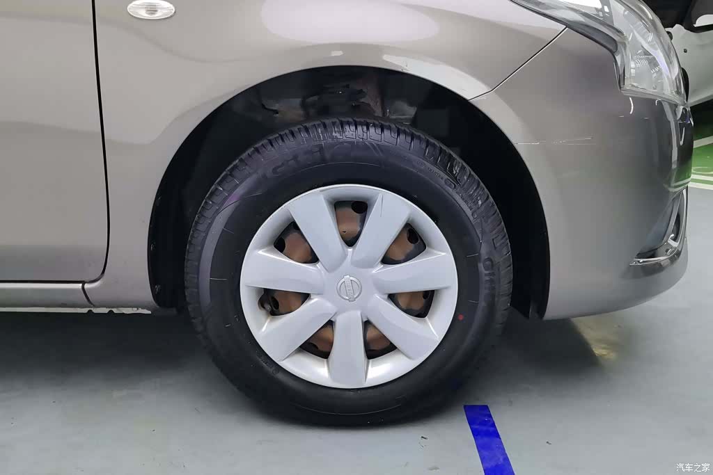 Nissan 1.5XE, 2016 6