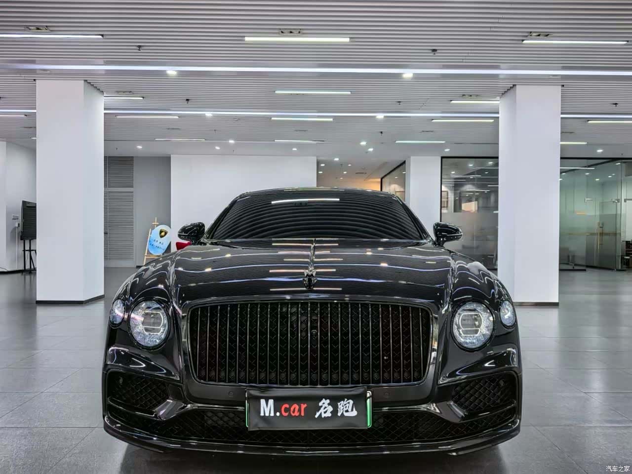 Bentley Flying Spur, 2022 3