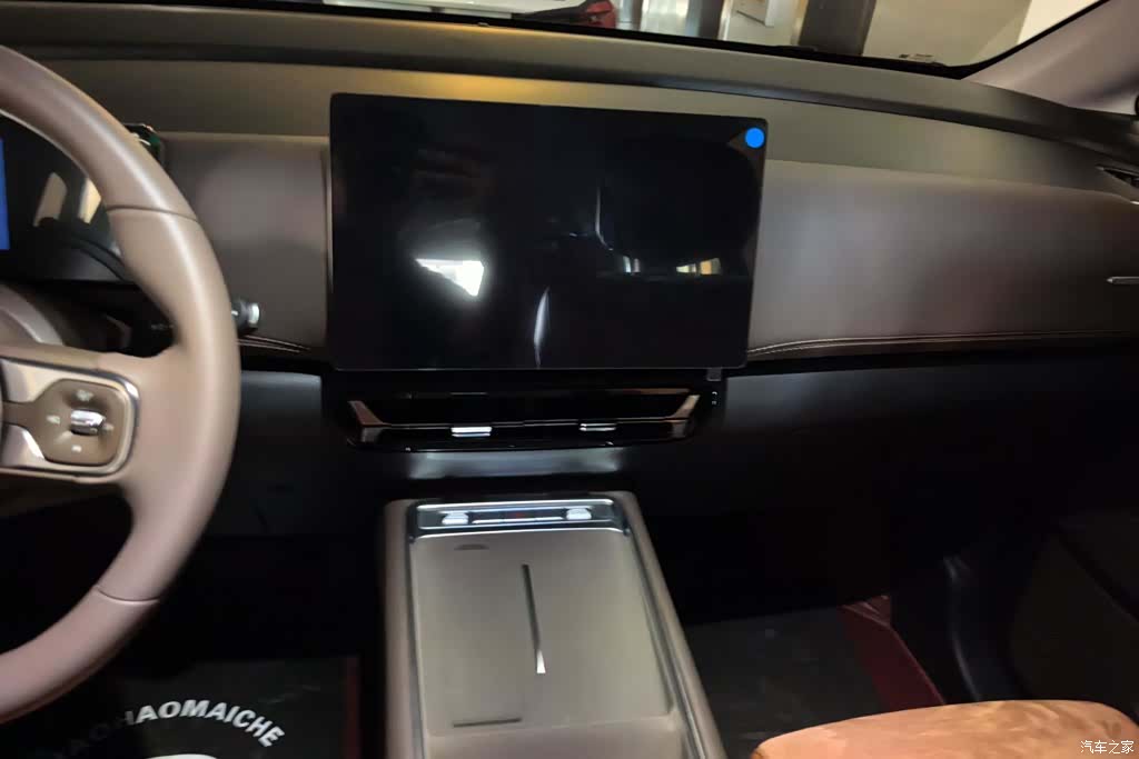 Wuling 730, 2025 13