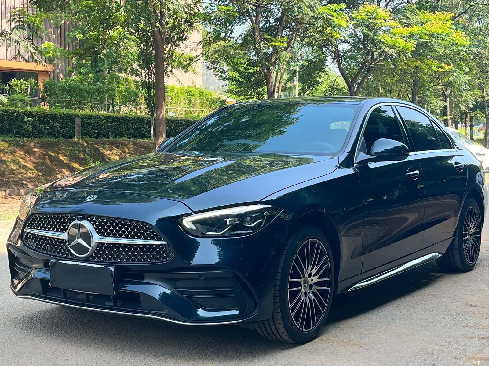 Mercedes-Benz C-Class, 2024 1