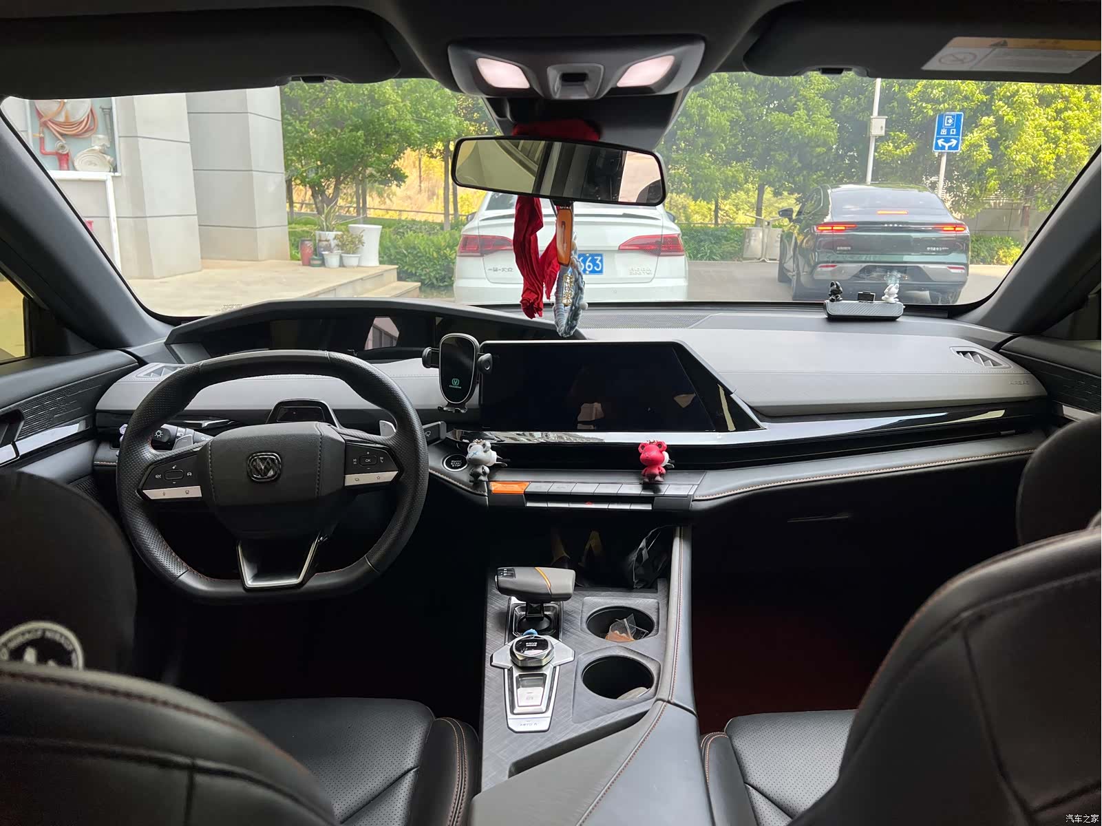 Changan UNI-V, 2022 6