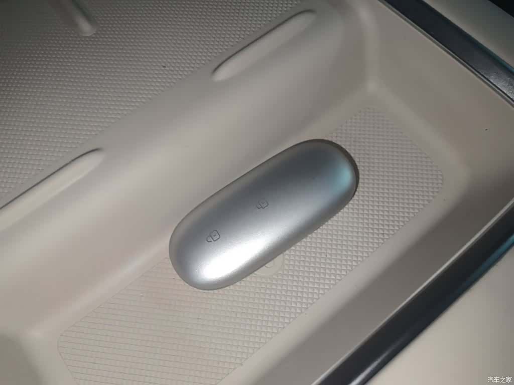 Li Auto L8, 2023 9
