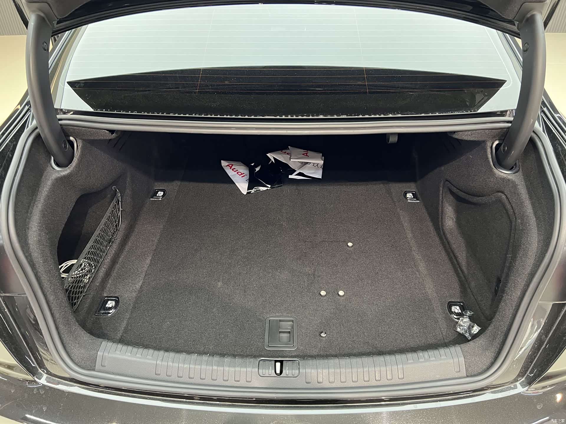 Audi A6L, 2022 17
