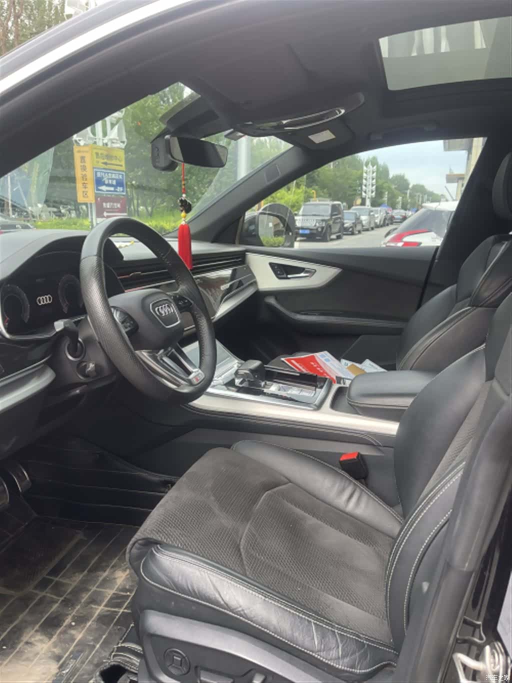 Audi Q8, 2020 все фото
