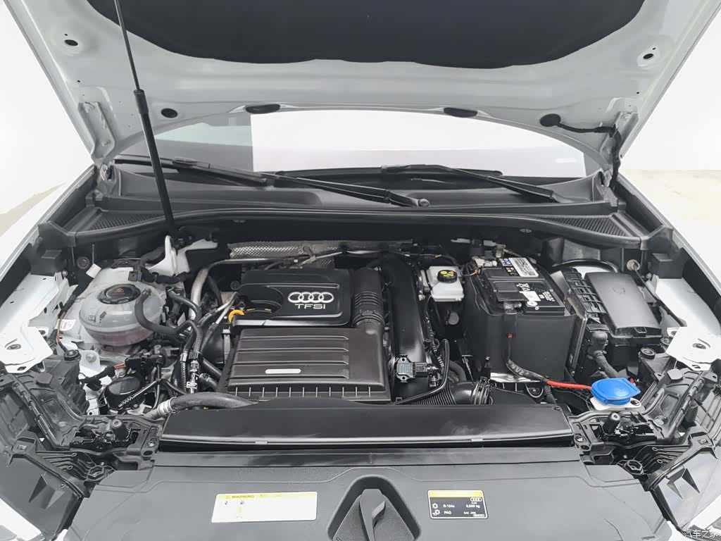 Audi Q3, 2020 6